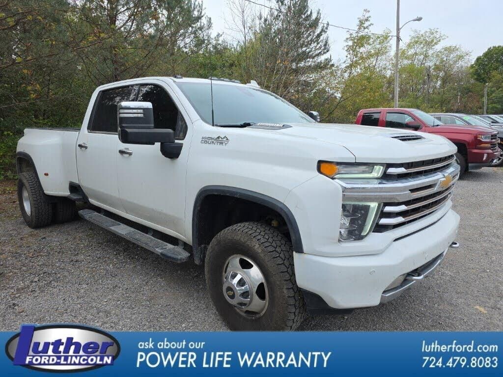 2021 Chevrolet Silverado 3500HD High Country — photo 1 of 1
