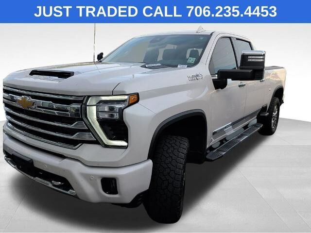 2024 Chevrolet Silverado 3500HD High Country — photo 1 of 26