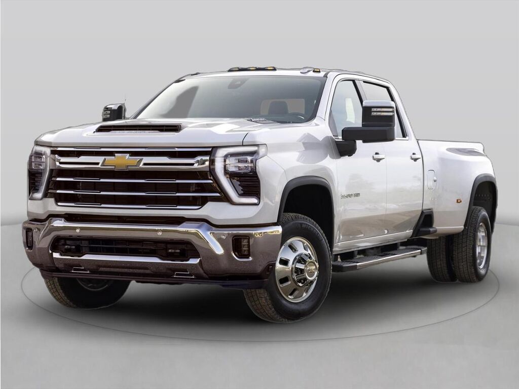 2024 Chevrolet Silverado 3500HD High Country — photo 1 of 24