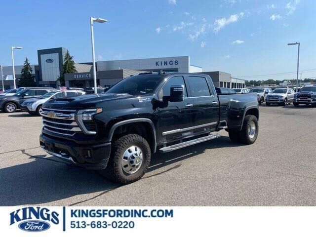 2024 Chevrolet Silverado 3500HD High Country