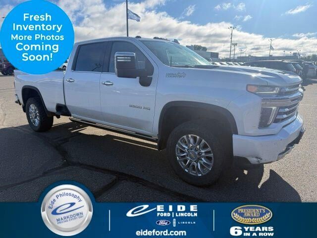 2023 Chevrolet Silverado 3500HD High Country — photo 1 of 12