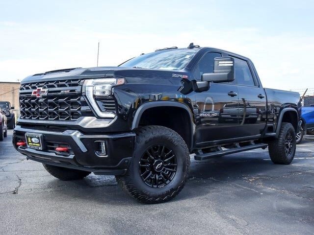 2024 Chevrolet Silverado 2500HD ZR2 — photo 1 of 13