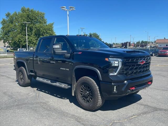 2024 Chevrolet Silverado 2500HD ZR2 — photo 1 of 65