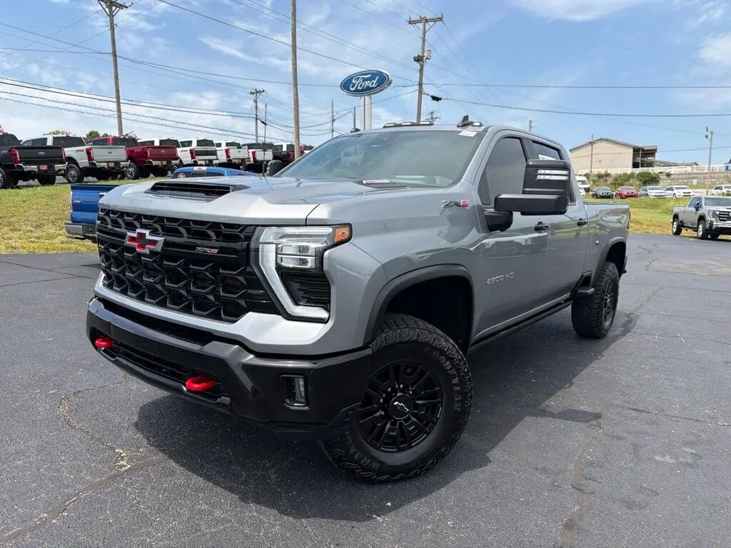 2024 Chevrolet Silverado 2500HD ZR2 — photo 1 of 52