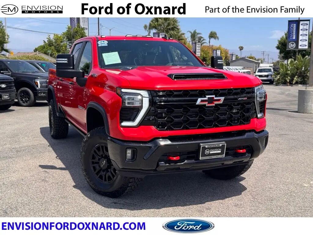 2024 Chevrolet Silverado 2500HD ZR2 — photo 1 of 14