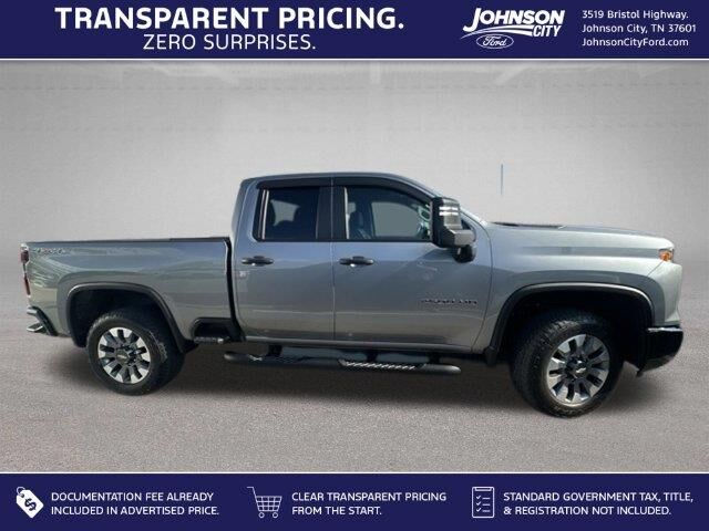 2026 Chevrolet Silverado 2500HD Custom