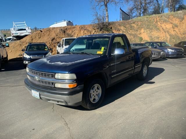 2001 Chevrolet Silverado 1500 LS