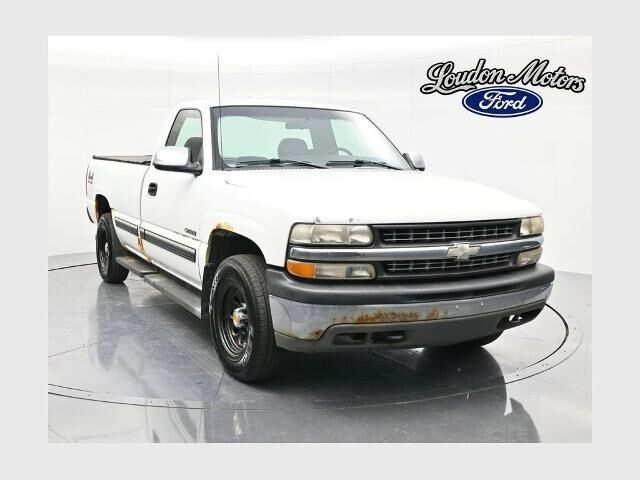 2002 Chevrolet Silverado 1500 LS