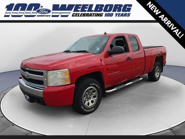 2007 Chevrolet Silverado 1500 Work Truck — photo 1 of 13