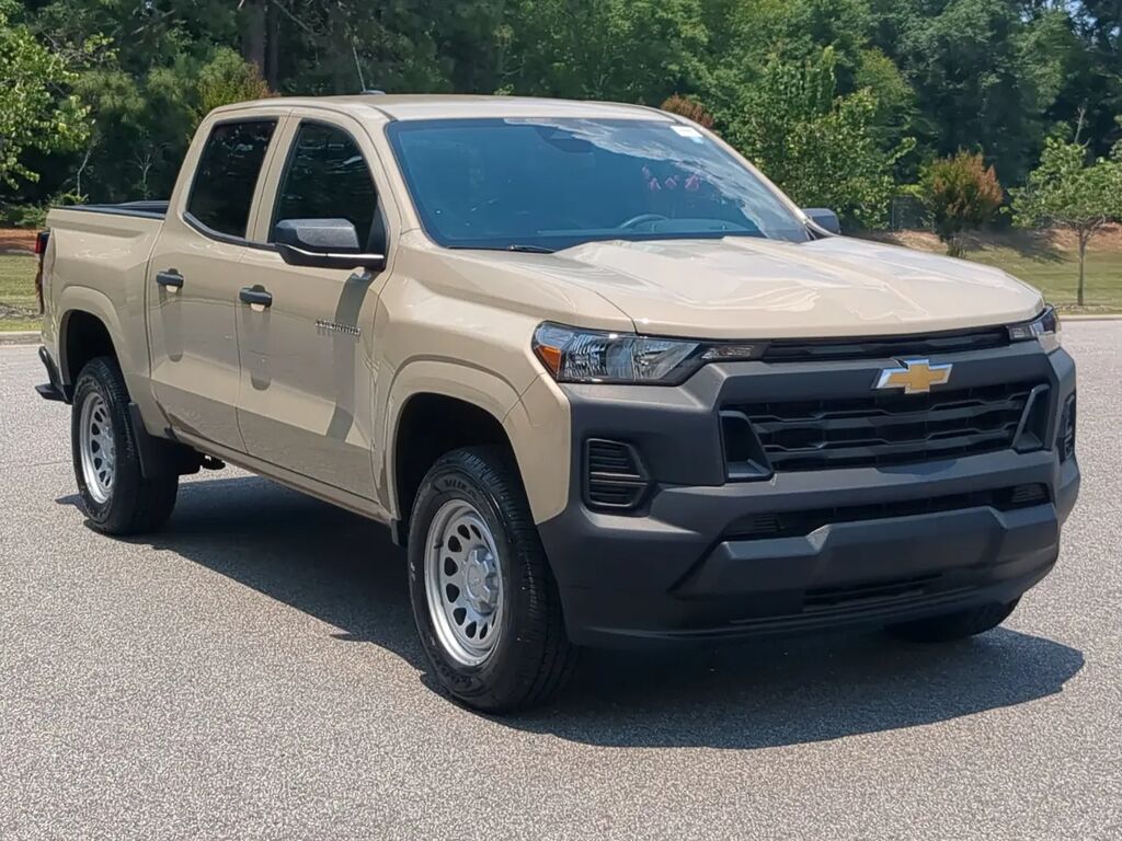 2023 Chevrolet Colorado Work Truck — photo 1 of 17