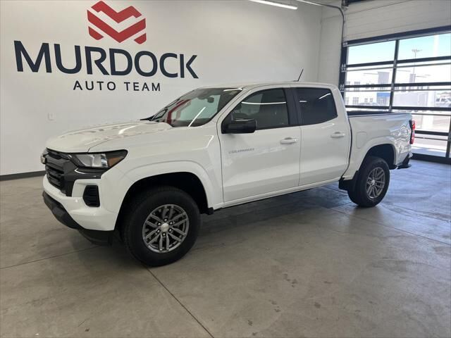 2023 Chevrolet Colorado LT — photo 1 of 26