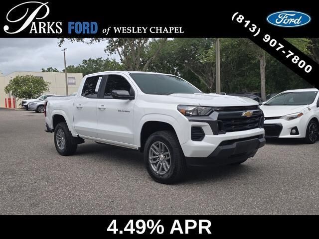 2024 Chevrolet Colorado LT