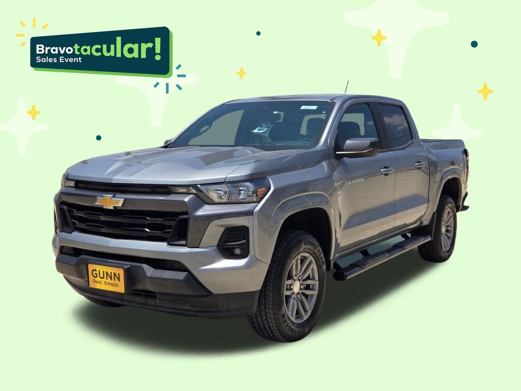 2023 Chevrolet Colorado LT — photo 1 of 6