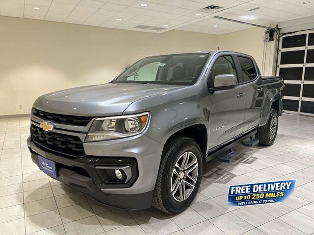 2021 Chevrolet Colorado LT — photo 1 of 15