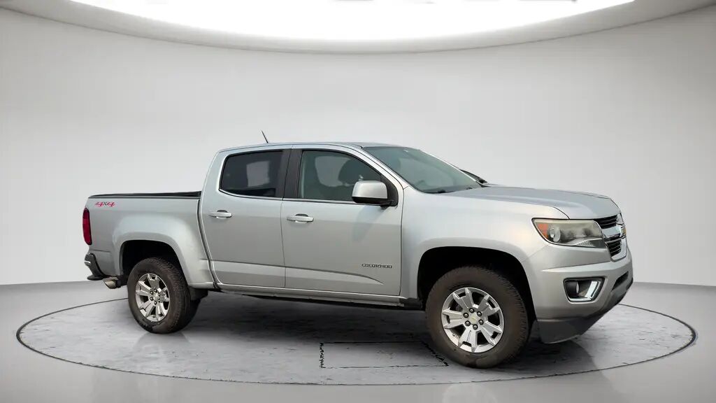 2015 Chevrolet Colorado LT — photo 1 of 26