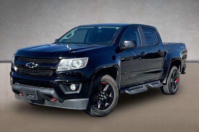 2019 Chevrolet Colorado LT — photo 1 of 25