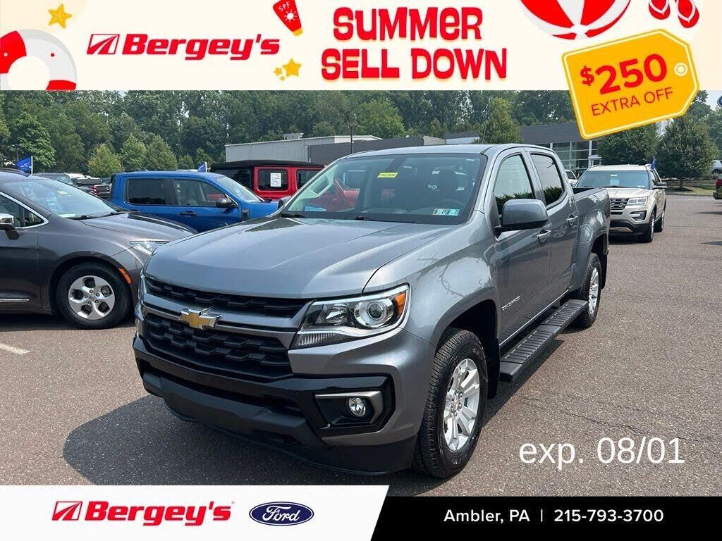 2022 Chevrolet Colorado LT — photo 1 of 2