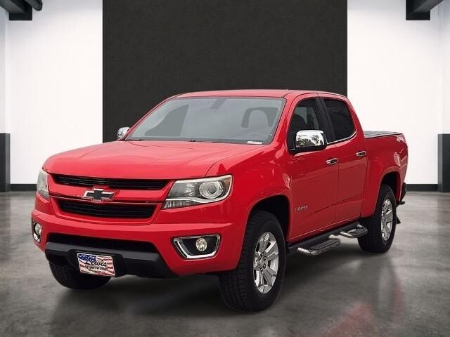 2017 Chevrolet Colorado LT — photo 1 of 24