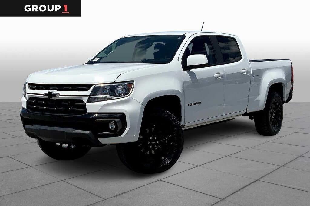 2022 Chevrolet Colorado LT — photo 1 of 13