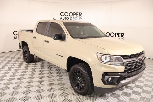 2022 Chevrolet Colorado Z71 — photo 1 of 3