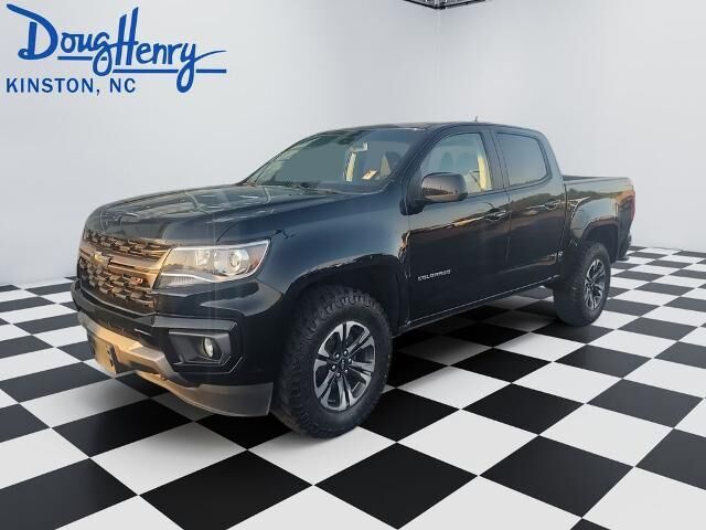 2022 Chevrolet Colorado Z71 — photo 1 of 13