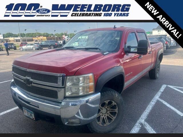 2008 Chevrolet Silverado 2500HD LT2 — photo 1 of 20