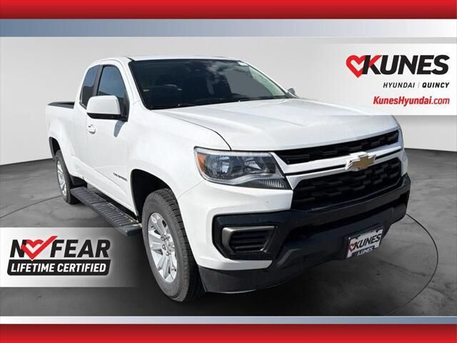 2022 Chevrolet Colorado LT — photo 1 of 13