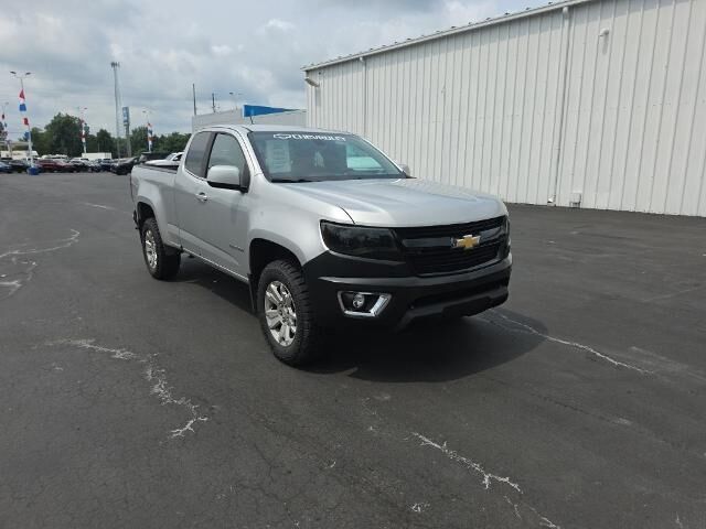 2017 Chevrolet Colorado LT — photo 1 of 13