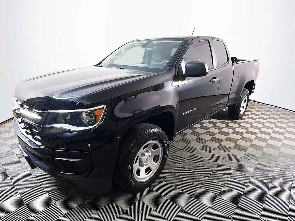 2021 Chevrolet Colorado Work Truck — photo 1 of 13