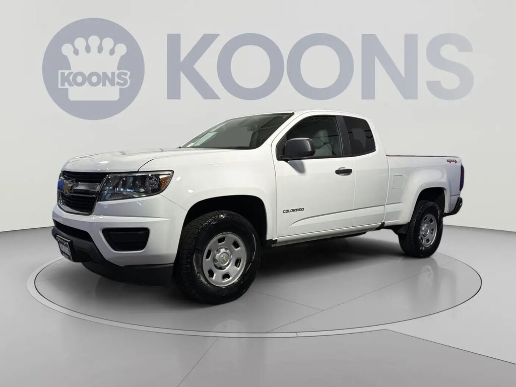 2020 Chevrolet Colorado Work Truck — photo 1 of 16