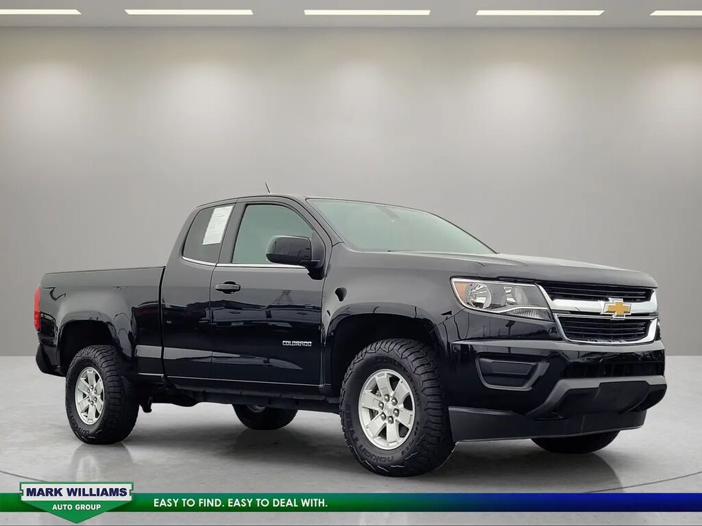 2020 Chevrolet Colorado Work Truck — photo 1 of 13