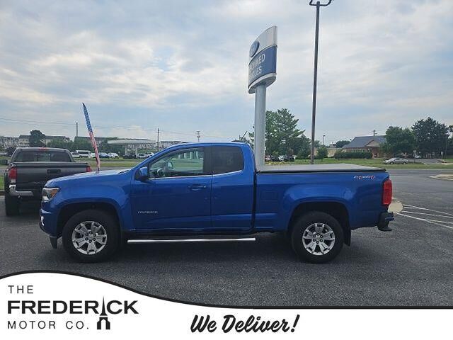 2019 Chevrolet Colorado LT — photo 1 of 3