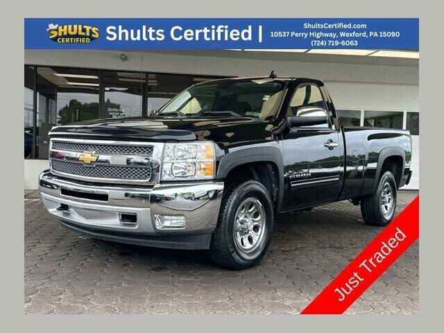 2012 Chevrolet Silverado 1500 LT — photo 1 of 37