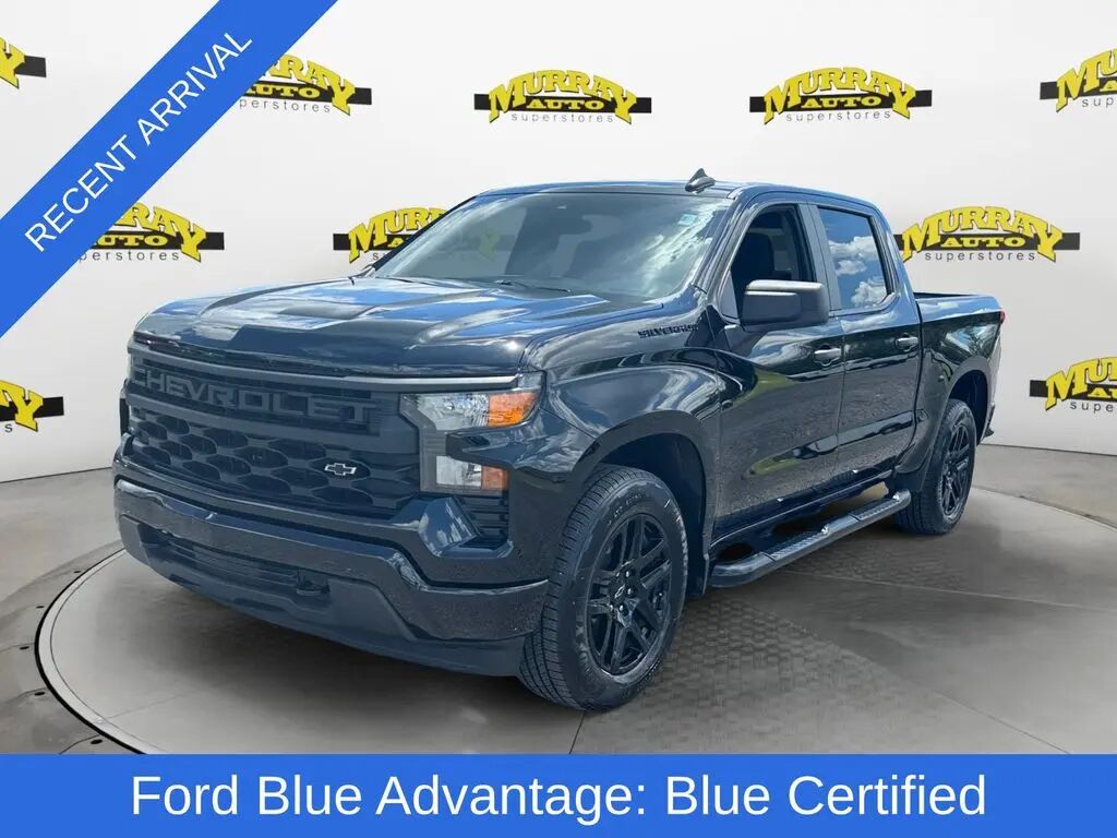 2024 Chevrolet Silverado 1500 Custom — photo 1 of 26