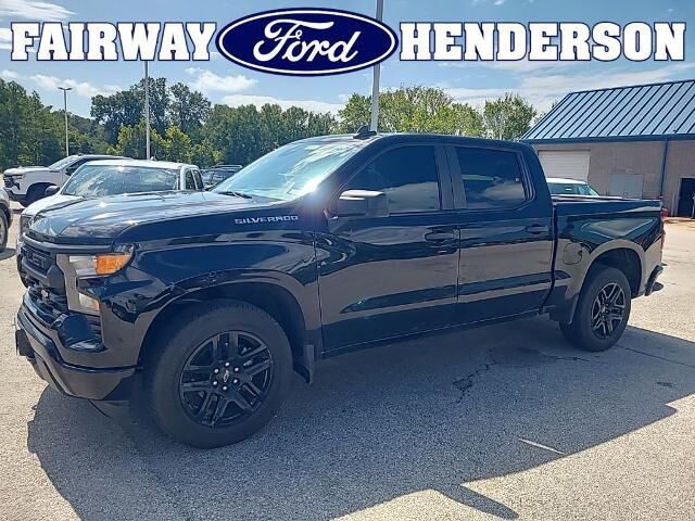 2024 Chevrolet Silverado 1500 Custom
