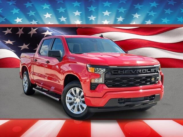 2026 Chevrolet Silverado 1500 Custom — photo 1 of 13