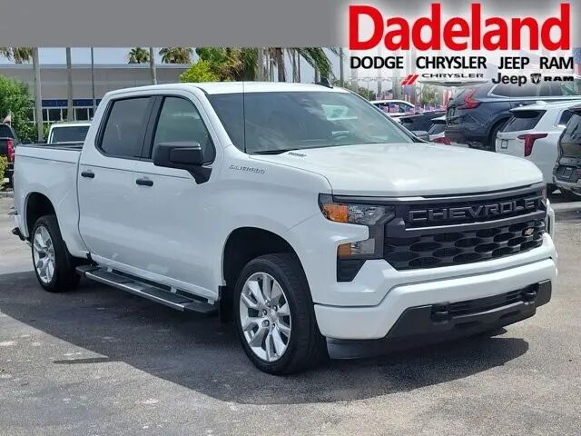 2025 Chevrolet Silverado 1500 Custom