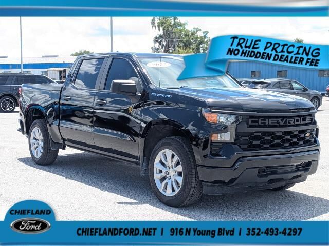 2022 Chevrolet Silverado 1500 Custom — photo 1 of 13