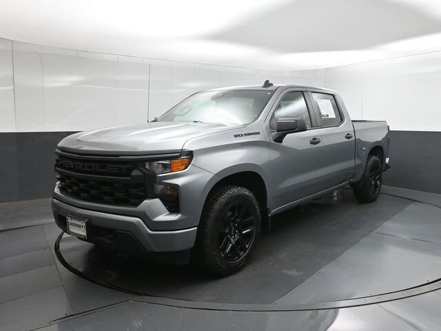 2023 Chevrolet Silverado 1500 Custom