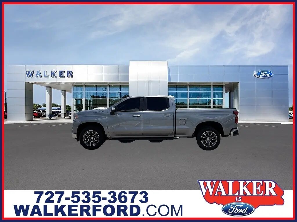 2025 Chevrolet Silverado 1500 LT — photo 1 of 13