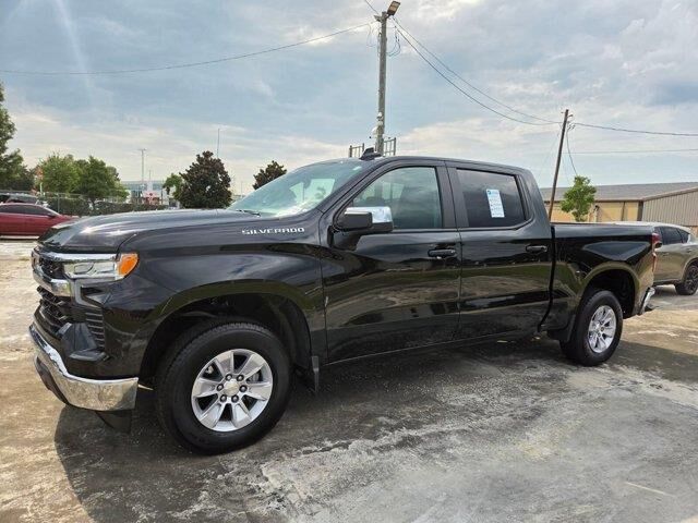 2026 Chevrolet Silverado 1500 LT — photo 1 of 47