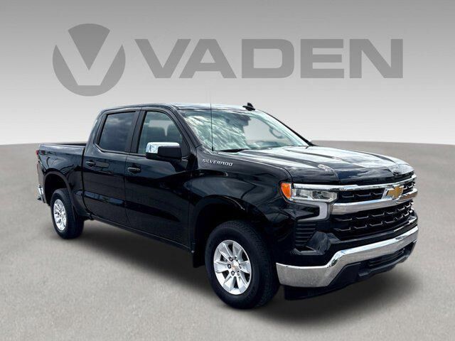 2025 Chevrolet Silverado 1500 LT — photo 1 of 13