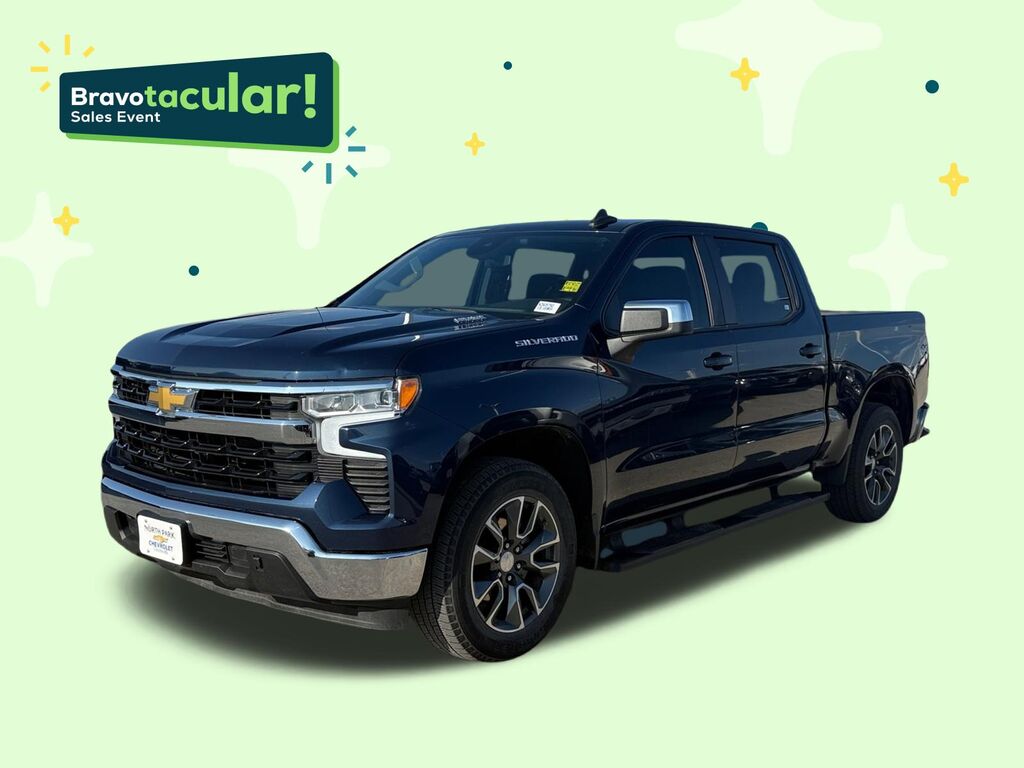 2022 Chevrolet Silverado 1500 LT — photo 1 of 6