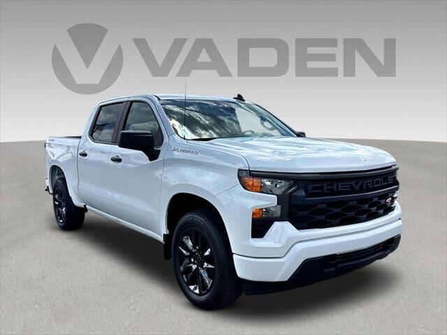 2023 Chevrolet Silverado 1500 Custom — photo 1 of 13