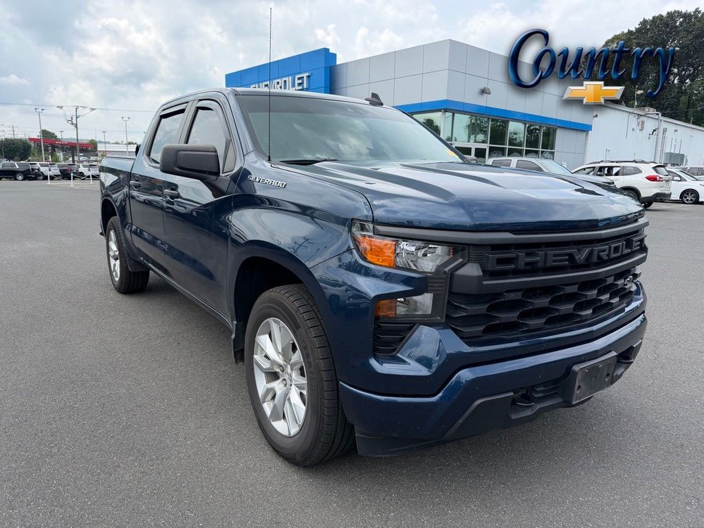 2023 Chevrolet Silverado 1500 Custom — photo 1 of 13