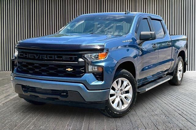 2024 Chevrolet Silverado 1500 Custom — photo 1 of 13