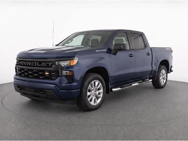 2022 Chevrolet Silverado 1500 Custom — photo 1 of 26