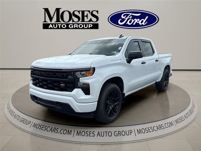 2023 Chevrolet Silverado 1500 Custom — photo 1 of 27