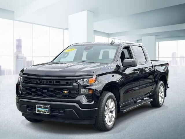 2023 Chevrolet Silverado 1500 Custom — photo 1 of 26
