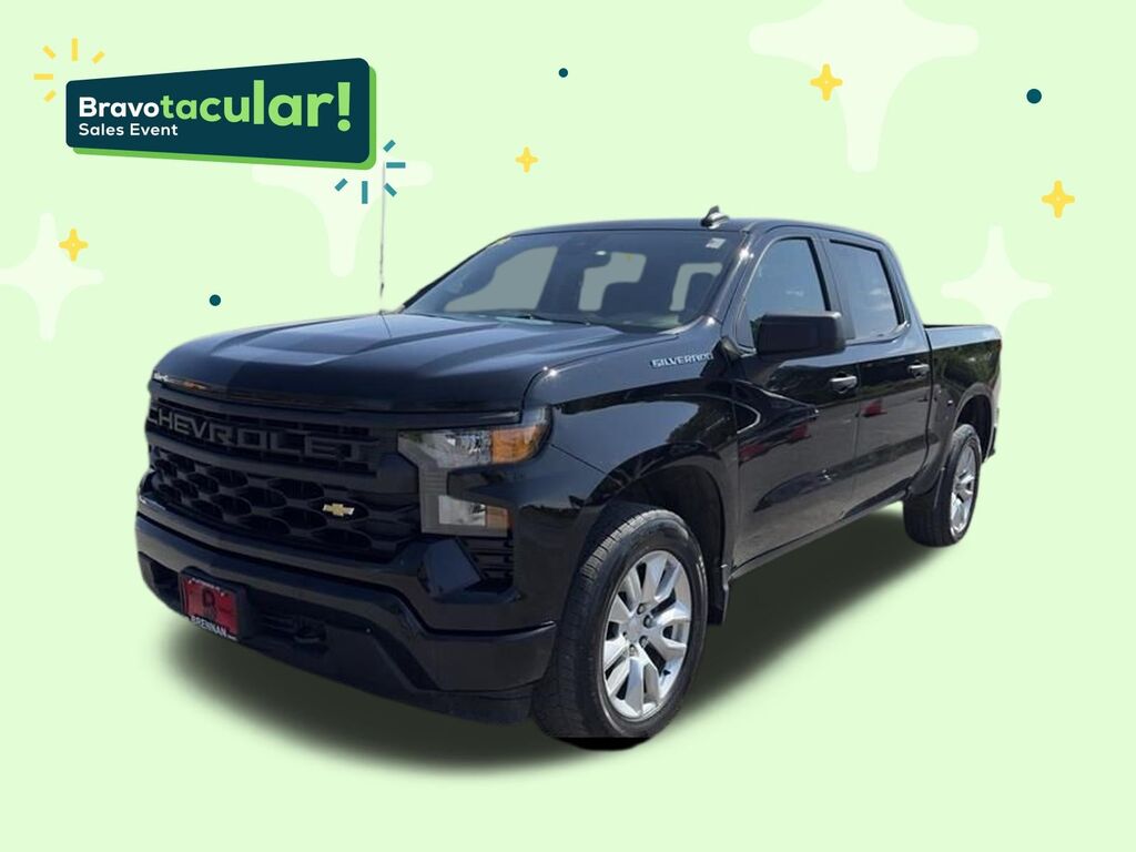 2024 Chevrolet Silverado 1500 Custom — photo 1 of 6
